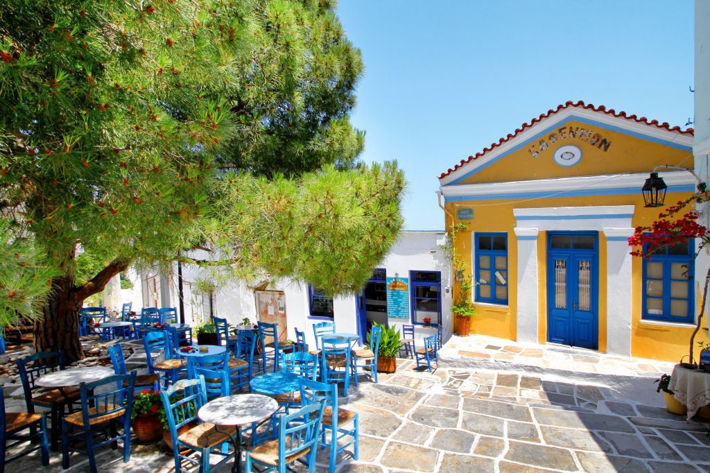 2-paros-a-leukes-24