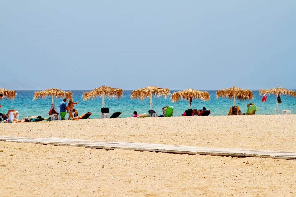 2-paros-golden-beach-7727