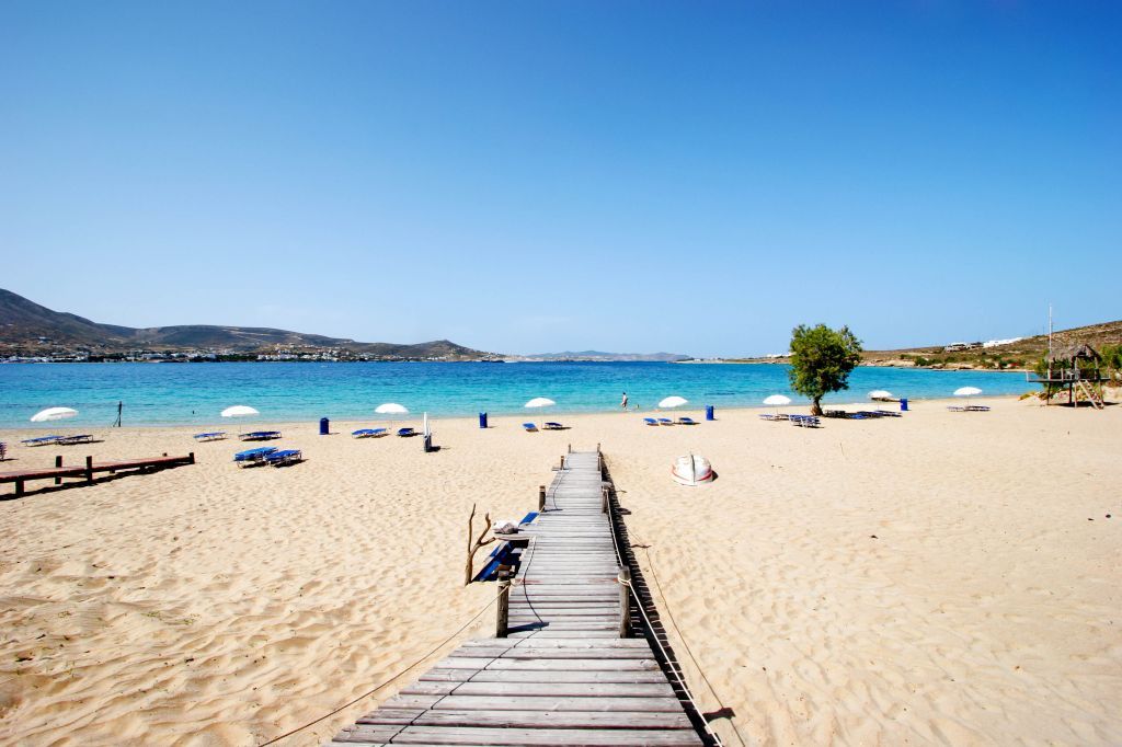 3-marchello-crios-beach-5