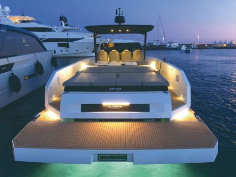 Private cruise on a brand new luxury yacht 3