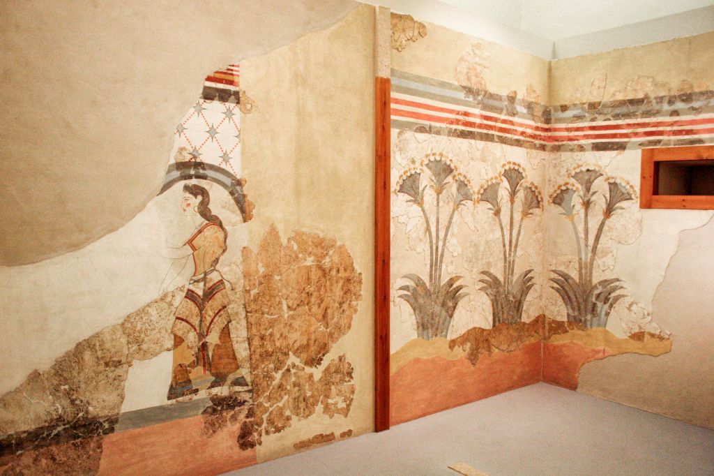 a-santorini-1-fira-ancient-fira-museum-9