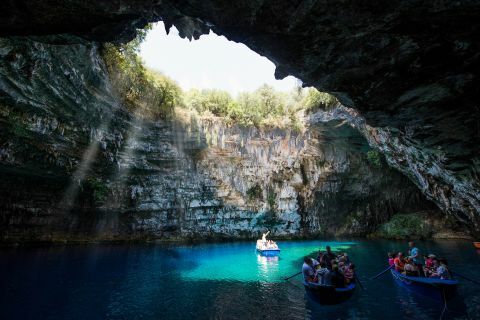 Kefalonia in a day private bus tour 2
