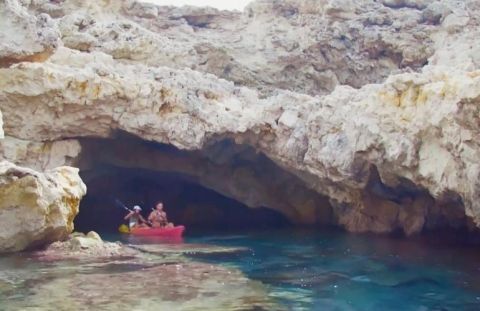 Sea kayaking activities in Chania 2