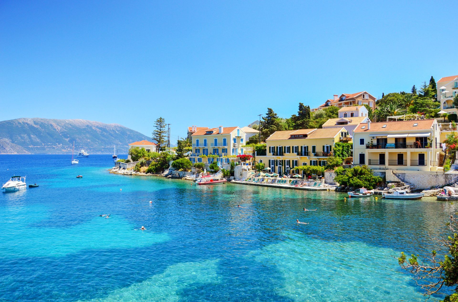 Kefalonia Greece: Fiscardo, the cosmopolitan village