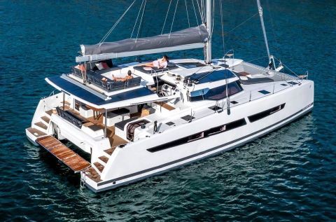 Catamaran cruise with 3 course meal and transfers 1