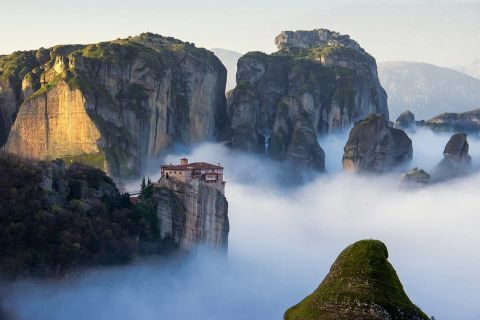 Private day trip to Meteora with transfer 2