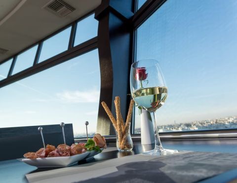 OTE Tower rotating experience with light meal 3